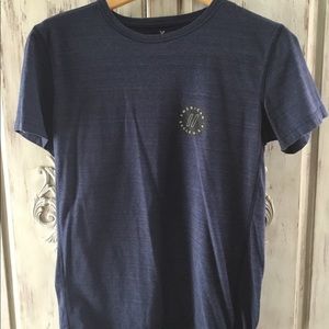 American Eagle short sleeve means extra small active flex